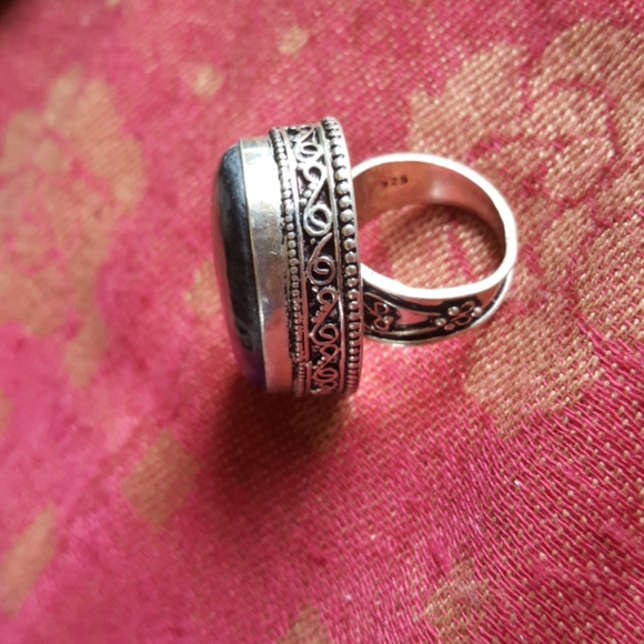 Sterling silver ring with African Sodalite stone. - Picture 3 of 4